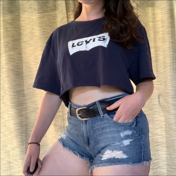 Custom Levi’s Crop Top - Picture 3 of 3